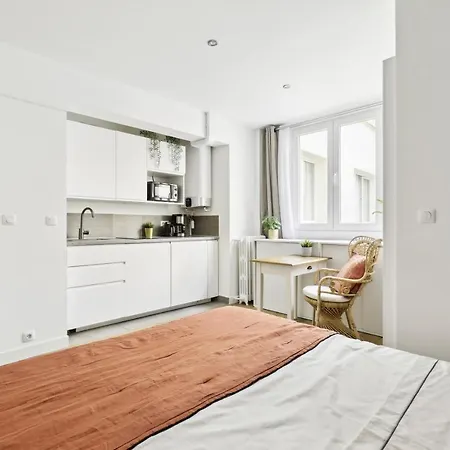 Stylish Studio Near The Champ De Mars Apartment Paris